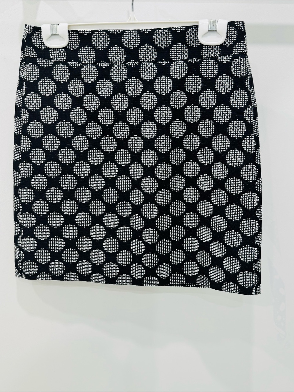 LOFT Petites Black & White Polka Dot Pencil Skirt | Size 0P|Classic Career Style